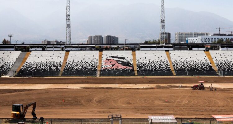 Colo Colo cambiará por primera vez en 33 años el césped del Monumental