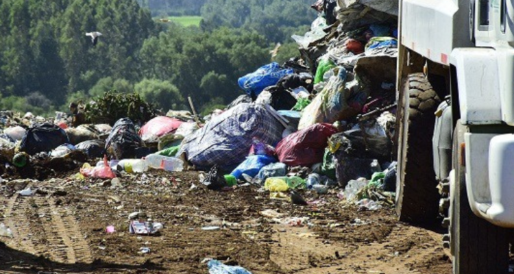 Concejales piden una planta de residuos para cada región del país