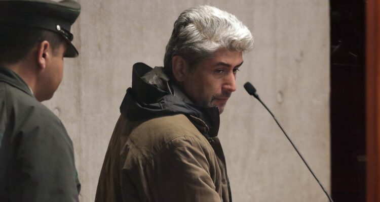 Ginecólogo reincidente por abusar sexualmente de sus pacientes es condenado a 20 años de cárcel