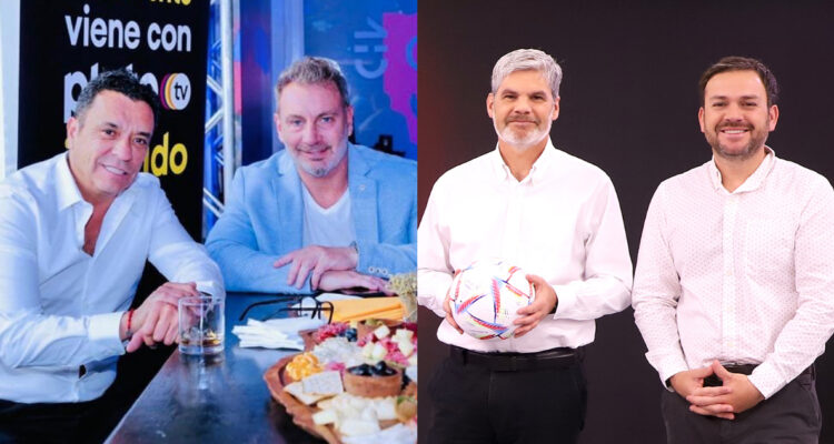 Claudio Palma y Marcelo Barticciotto sonríen posando en una mesa, a su lado, una foto de Juan Cristóbal Guarello e Ignacio Valenzuela sonríen con un balón de fútbol. Los comunicadores serán parte de la cobertura de Qatar 2022 que hará CHV y Canal 13, donde emitirán los partidos del mundial.