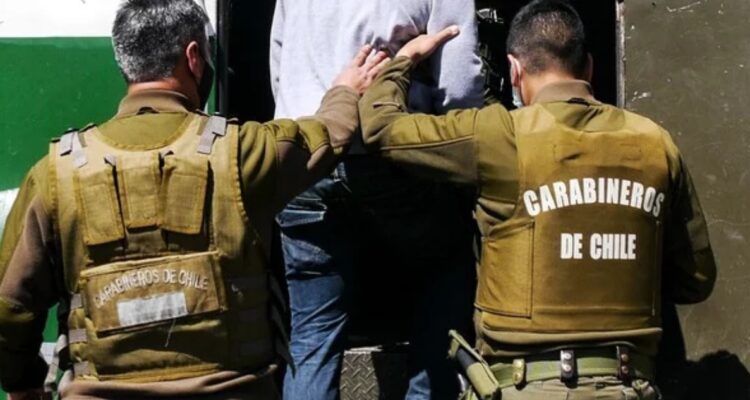 Corte suspende expulsión de colombianos que agredieron a carabineros en Puerto Montt