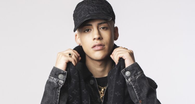 Cris MJ lanza su esperado primer disco: “Espero que se puedan identificar con lo que canto”