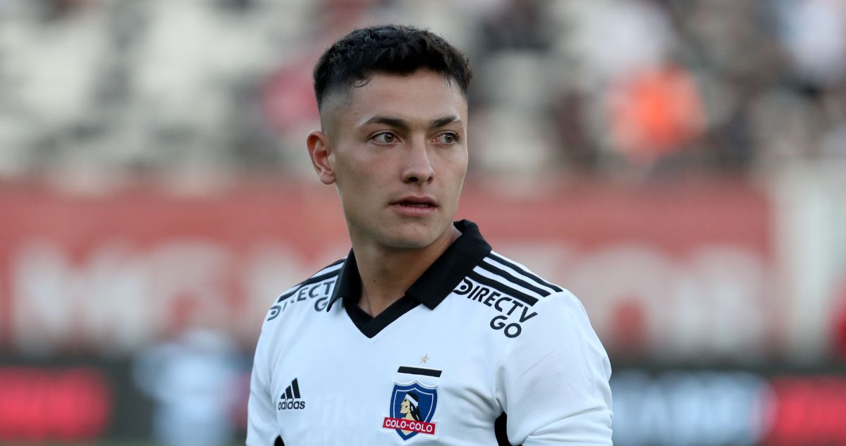 Cristián Zavala podría partir de Colo Colo. Aseguran que equipo trasandino estaría tras sus pasos.