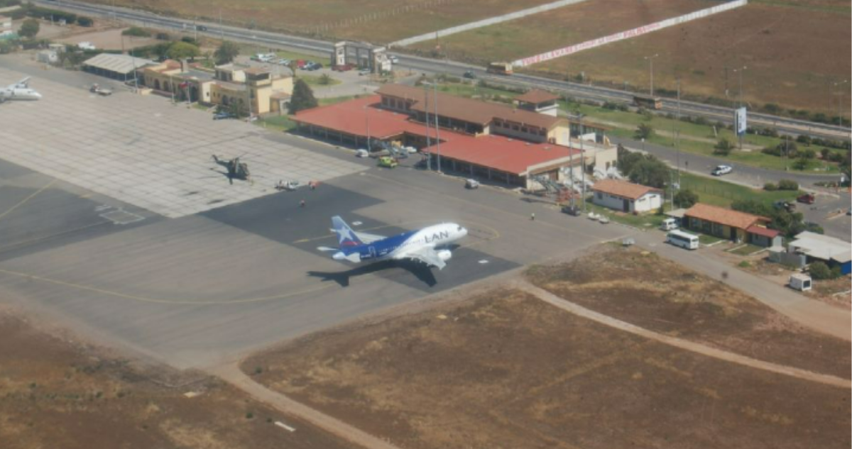 denuncia descargar fecales de aerolíneas