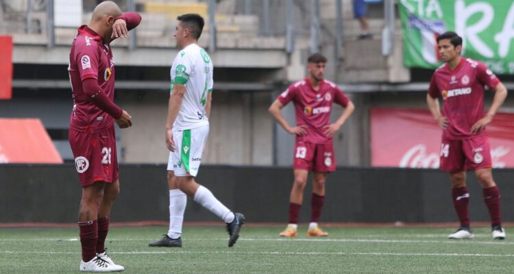 La Serena ejerce poda masiva tras descenso a la B: 19 jugadores fuera