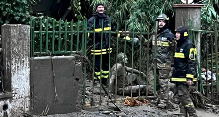 Deslizamiento de tierra en Ischia, Italia