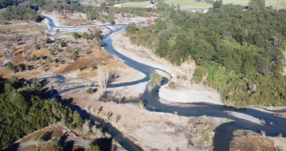 DGA multa a inmobiliaria por modificación de cauce en el río Blanco de Puerto Varas, región de Los Lagos.