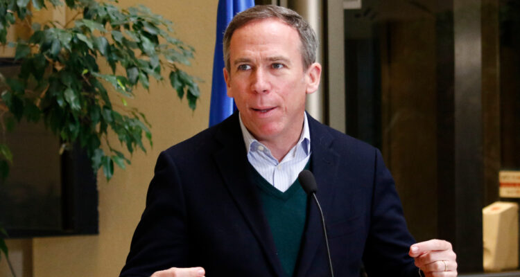 “No es un comentarista”: oposición insiste para que Boric ingrese indicaciones a Ley Antiterrorista