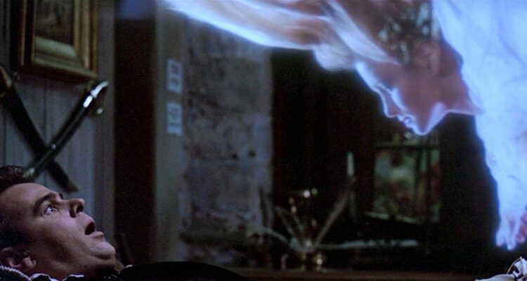 La actriz Kymberly Herrin en la película de Ghostbuster, en español. Los Cazafantasmas.