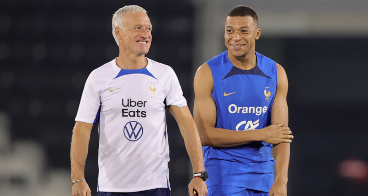 Didier Deschamps le carga presión a Mbappé, tras la ausencia de Benzema.