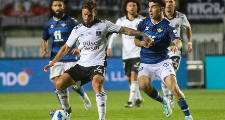 Betis recibe duras críticas en España tras feo traspié ante Colo Colo