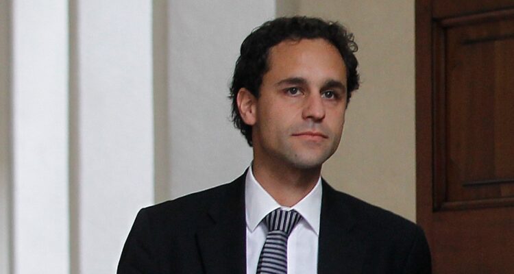 Exgerente de las AFP desliza que podría haber acción judicial internacional por reforma previsional