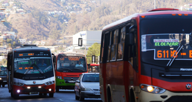 Finaliza movilización de microbuseros de Laguna Verde y Quillota
