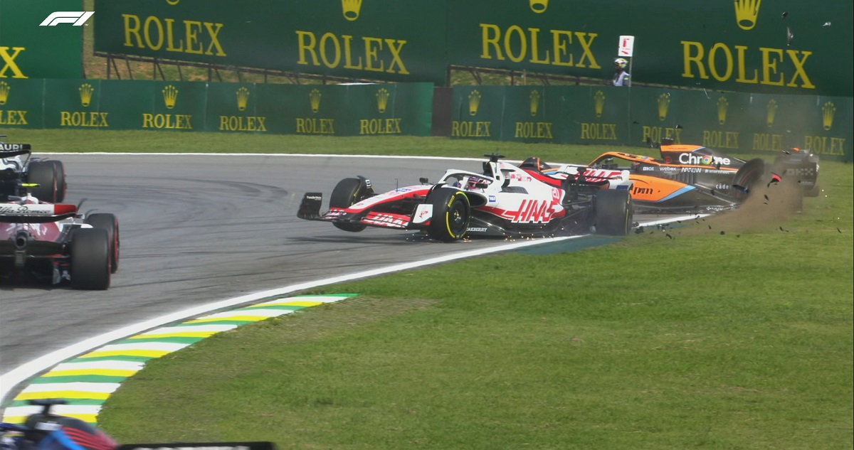 GP de Brasil tuvo accidentado arranque gracias a Ricciardo y Magnussen.