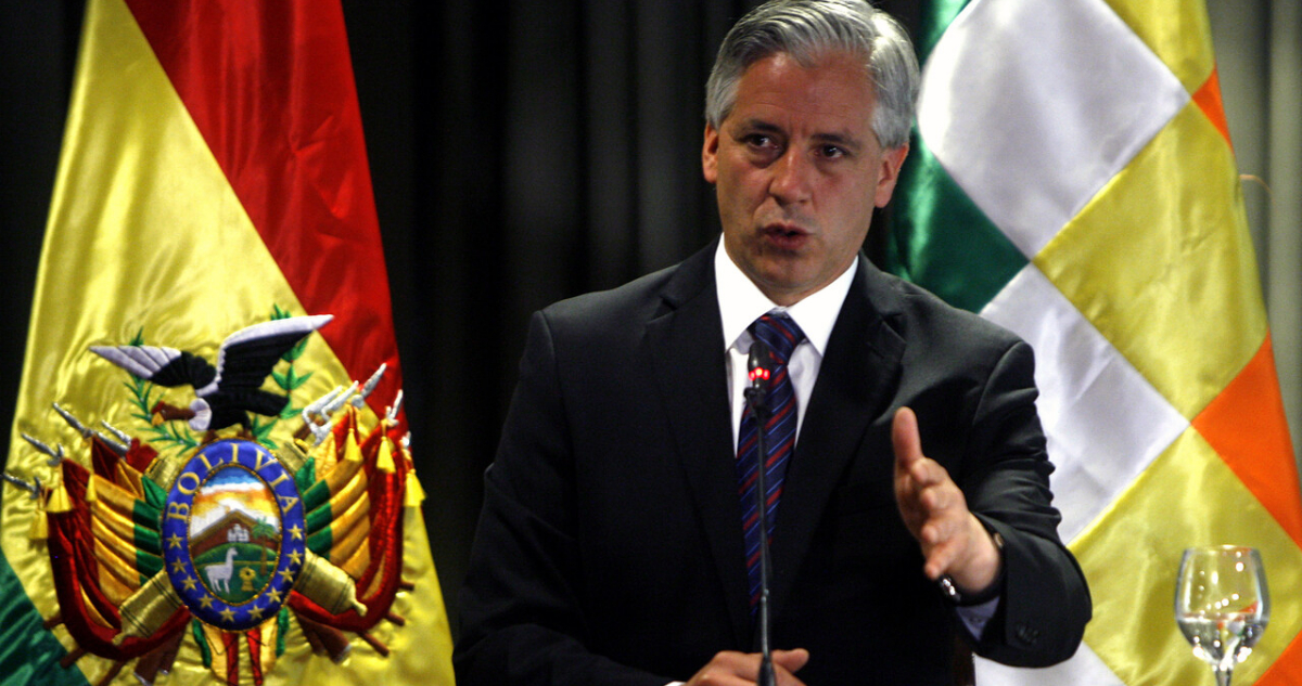 Exvicepresidente García Linera y fracaso del Apruebo: “Enfrentarlo con buenos modales fue un error”