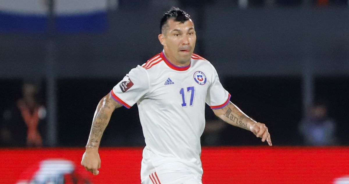 Gary Medel continuaría su carrera en Europa.