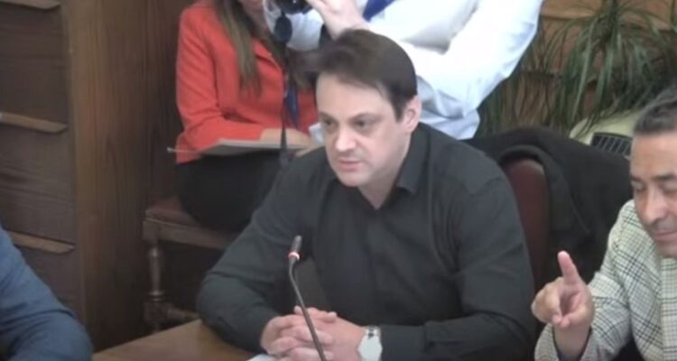 “Son un par de conchasumadres”: los duros epítetos de Gaspar Rivas contra diputados Ahumada y Pino