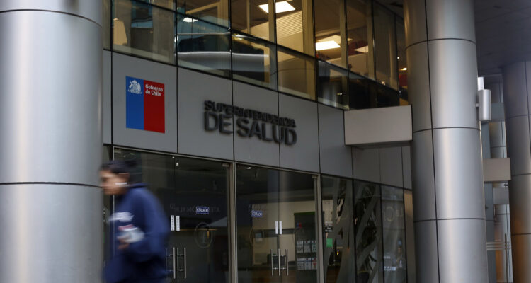 Superintendencia de Salud extendió en 24 horas plazo para objetar alza de precios GES de isapres