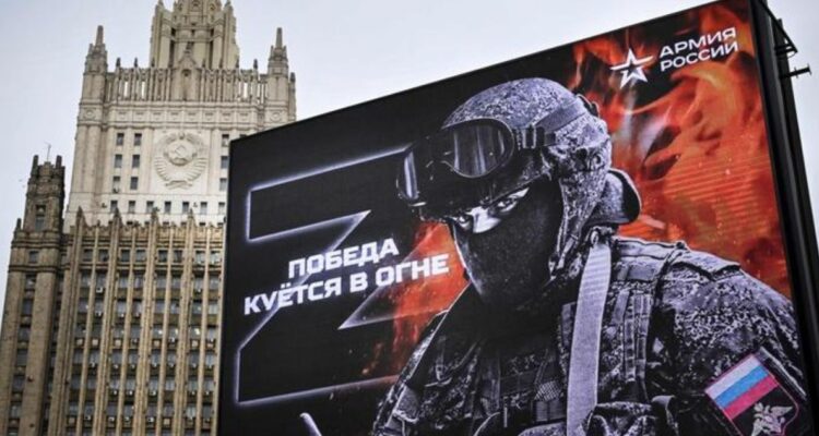 Hombres huyen y dejan solas a sus esposas en medio de la guerra entre Rusia y Ucrania