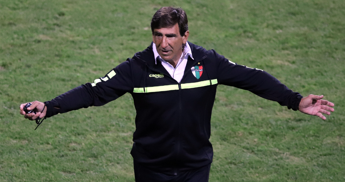 Gustavo Costas deja Palestino y se encamina a la Selección de Bolivia.