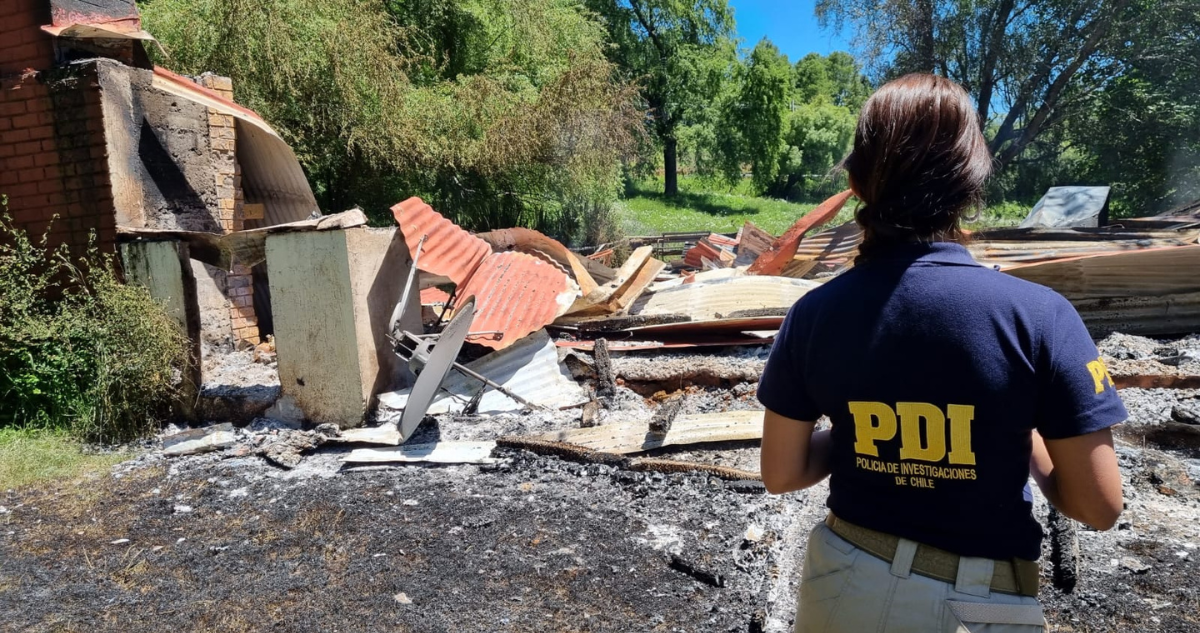 Incendio consume casa patronal en Lautaro