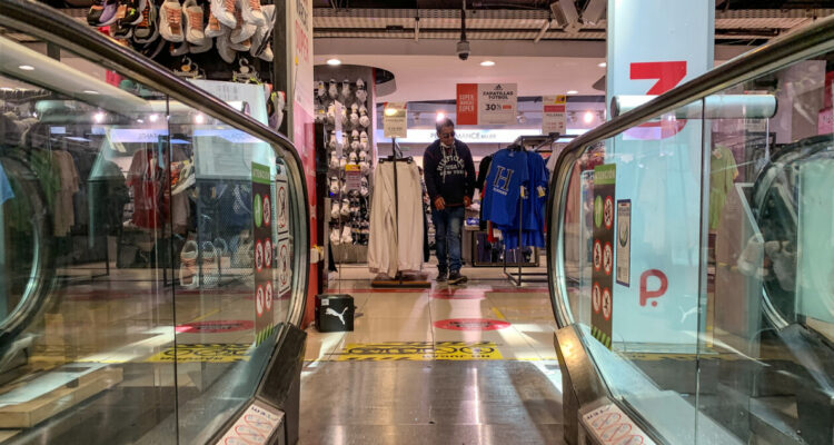 Director de La Polar: “Llegar con marcas exclusivas a grupos menos privilegiados es resistido”