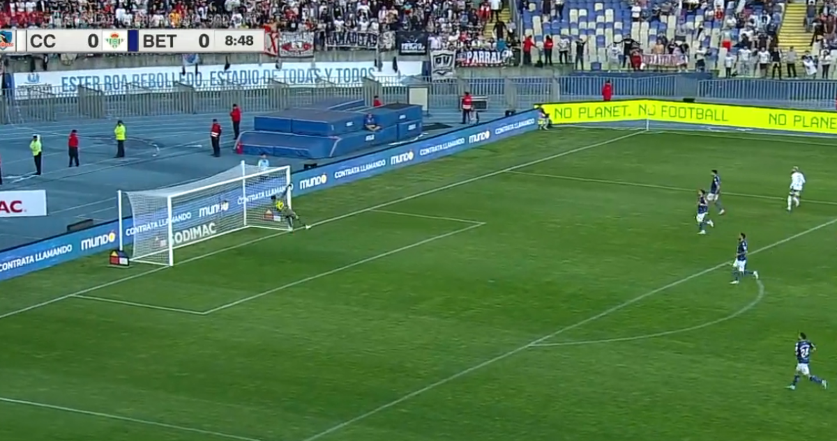 Colo Colo vence al Real Betis en Concepción.
