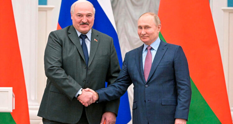 Lukashenko advierte a Ucrania de una “destrucción completa” si no negocia con Rusia
