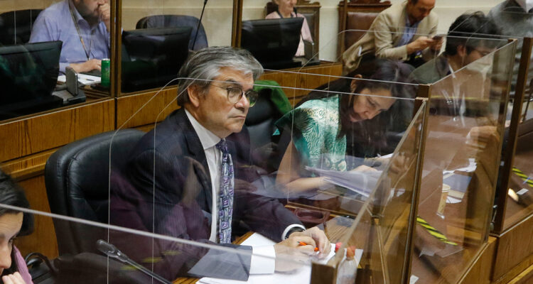 Gobierno cierra puerta al aumento de la PGU en la previa a votación de la Ley de Presupuesto 2023