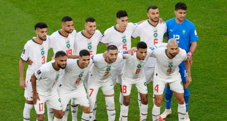 Marruecos sustituye al arquero antes de comenzar el partido.