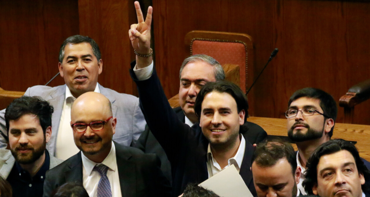 mirosevic – quiebre en el pdg – elección Mirosevic