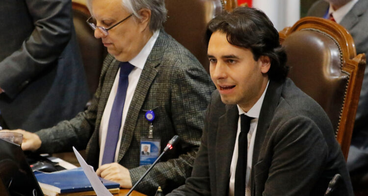 Los proyectos que Mirosevic pretende “desmpolvar” en la Cámara: incluye desde el FA a Republicanos