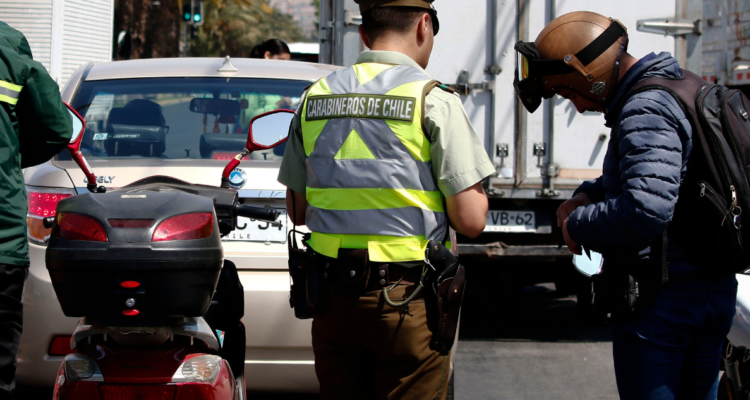 Motociclistas infraccionados en Los Ángeles