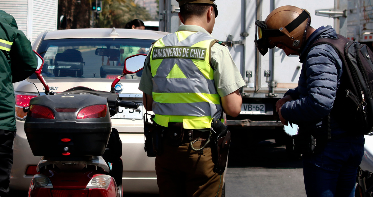 Motociclistas infraccionados en Los Ángeles