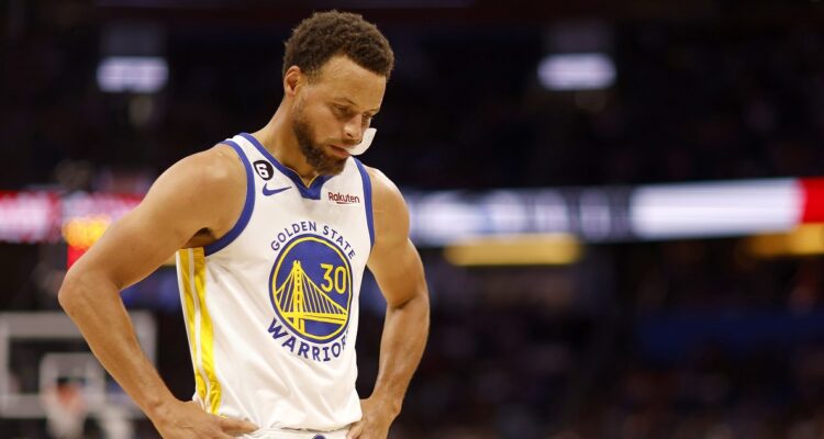 Warriors cayeron ante Magic y extendieron su negativa racha en la NBA.