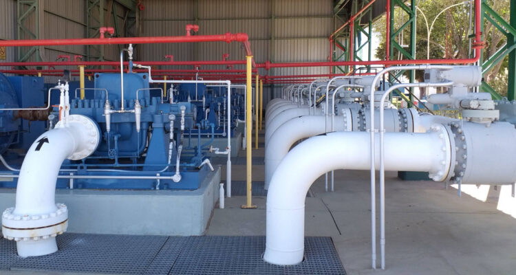 Argentina inicia pruebas para rehabilitar oleoducto Trasandino hacia Chile