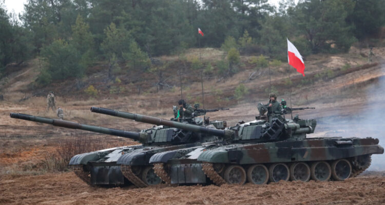 OTAN mantiene estrecha coordinación con Polonia tras impacto de misiles en su territorio