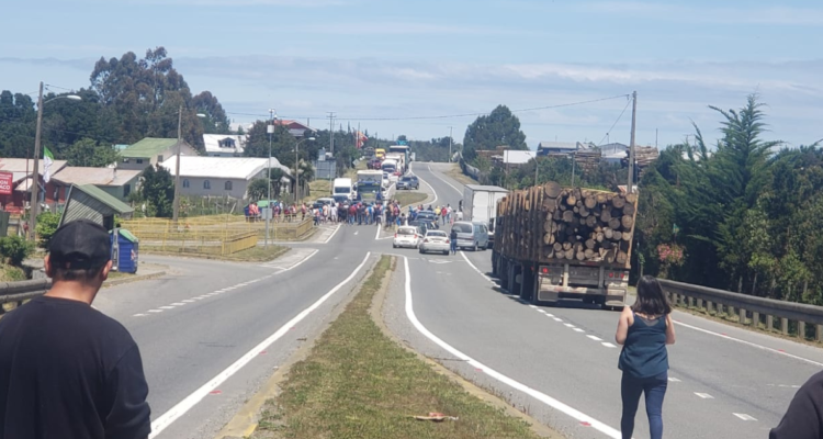 pescadores artesanales camino Calbuco