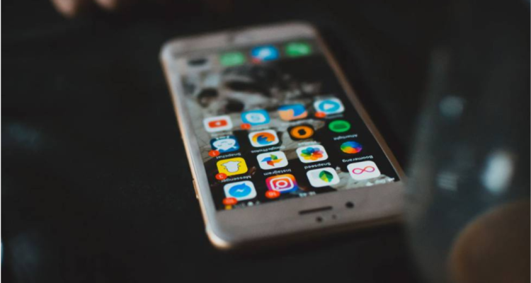 Apple estaría rastreando usuarios