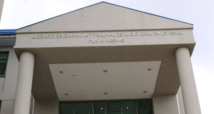 En prisión preventiva quedó acusado de abuso sexual a menor en Punta Arenas