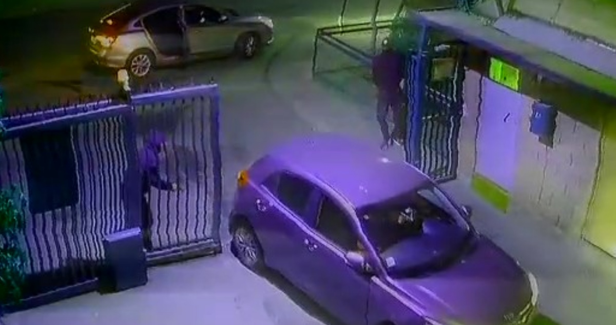 Mujer es víctima de portonazo en Puente Alto