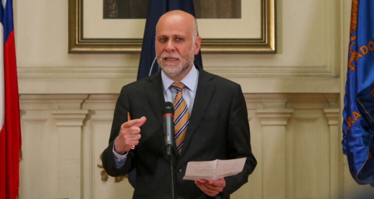 Presidente del Senado Álvaro Elizalde por “árbitro” de proceso constituyente