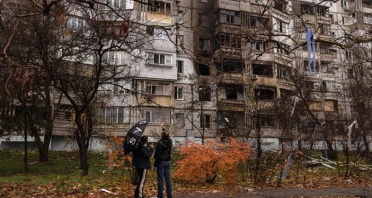 Comisión Europea plantea expropiar fondos congelados de Rusia para pagar reconstrucción de Ucrania