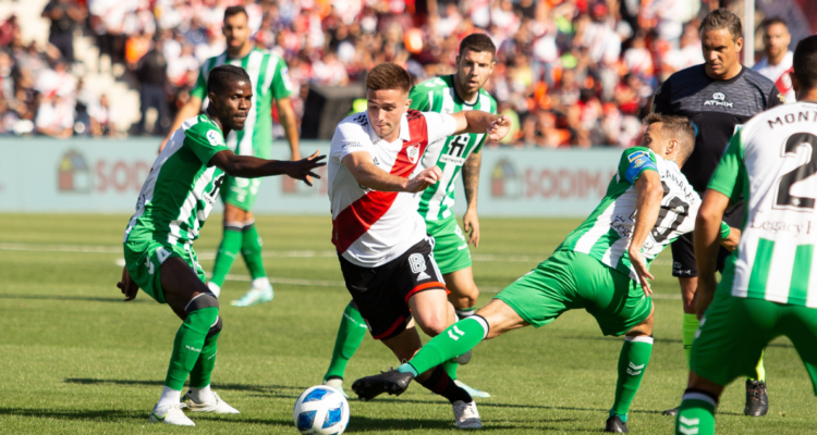 River Plate goleó al Betis de Manuel Pellegrini en Argentina.