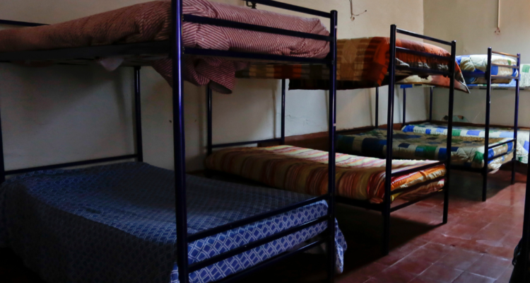 Vecinos de residencia de menores en Concepción piden protocolos de seguridad al exterior del recinto