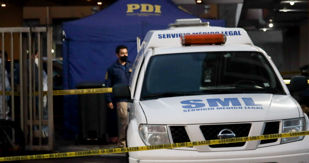 Detienen a presuntos autores de asesinato de hombre en situación de calle en Estación Central