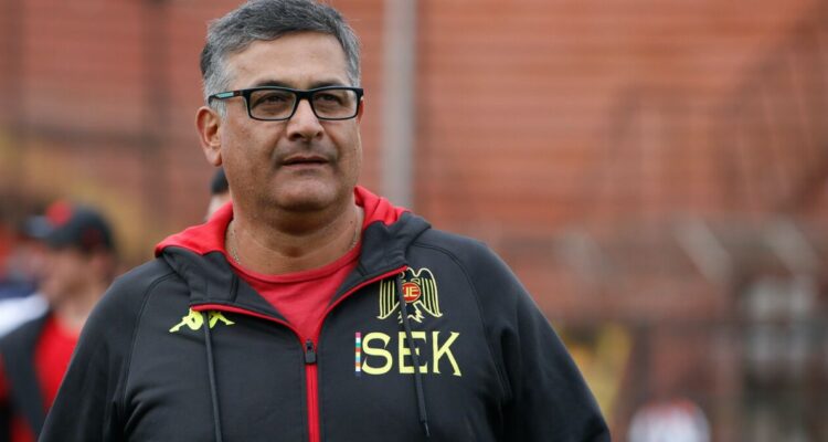 Ronald Fuentes regresa a la Catedral: dirigirá a Unión Española en 2023