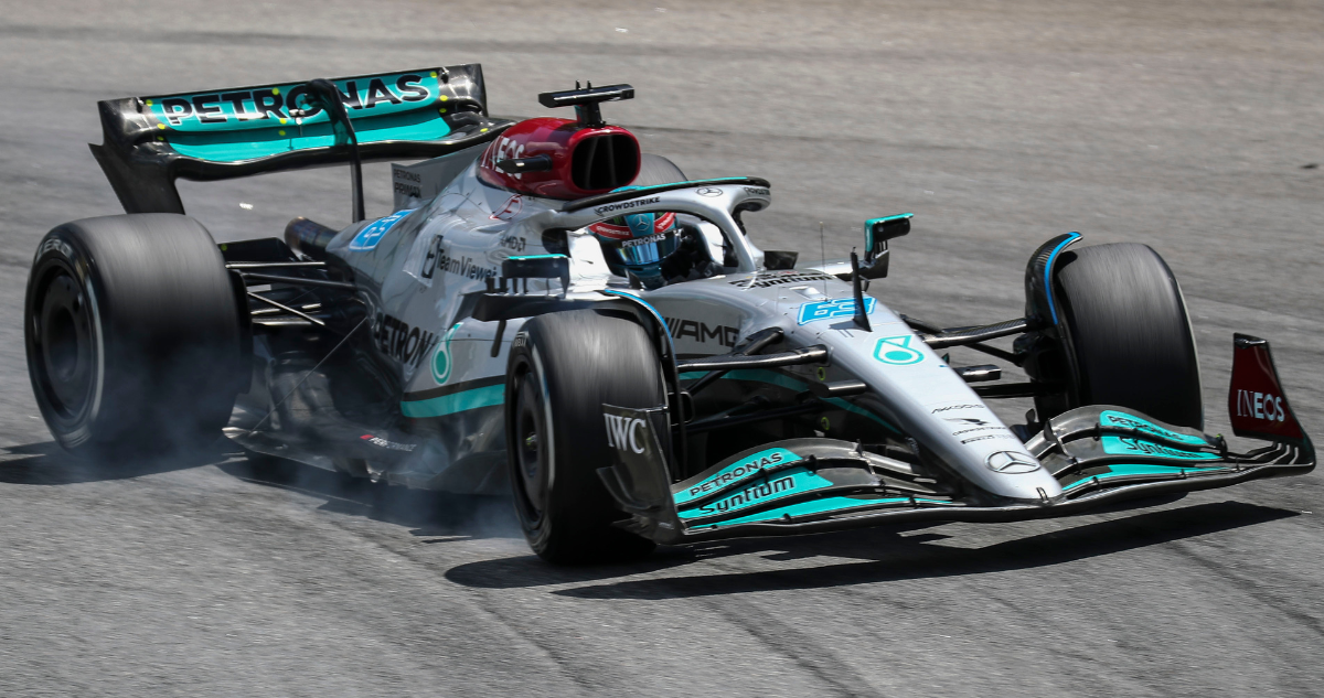 George Russell consigue la pole y largará primero en el GP de Brasil.