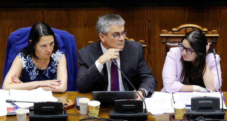 Senado despacha Presupuesto 2023 tras aprobar informe de Comisión Mixta y cumple con el plazo legal