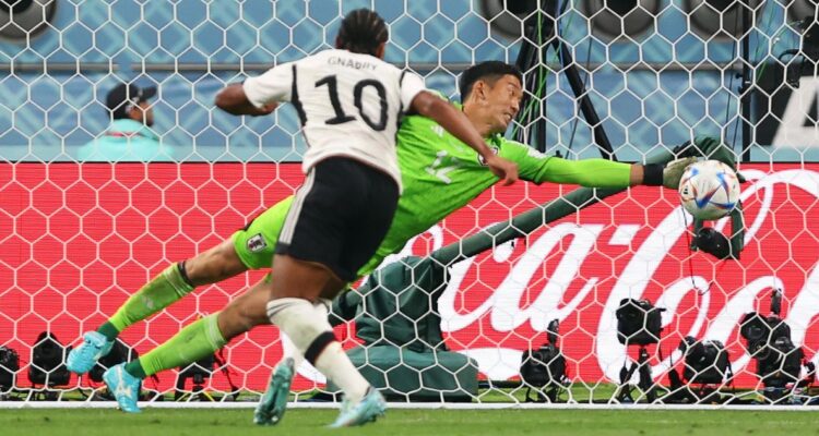 Shuichi Gonda se lució con una atajada cuádruple ante Alemania.